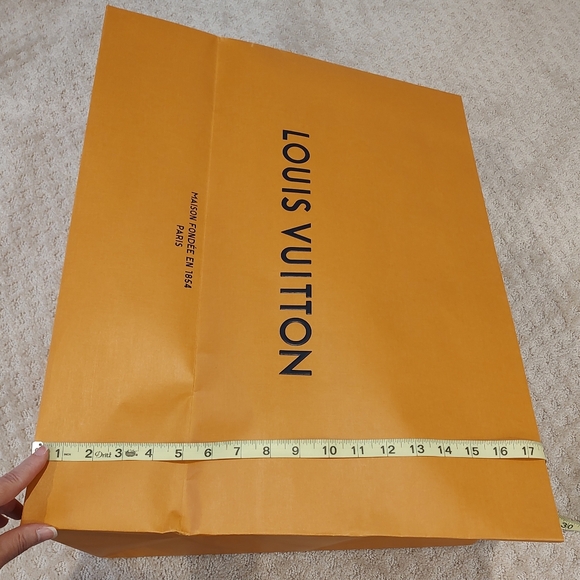 Louis Vuitton XL Shopping Gift Bag Paper Ribbon Handles Authentic Large … - Picture 9 of 10